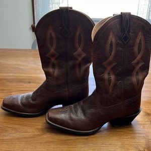 Ariat western boot style 10016432 size US8C